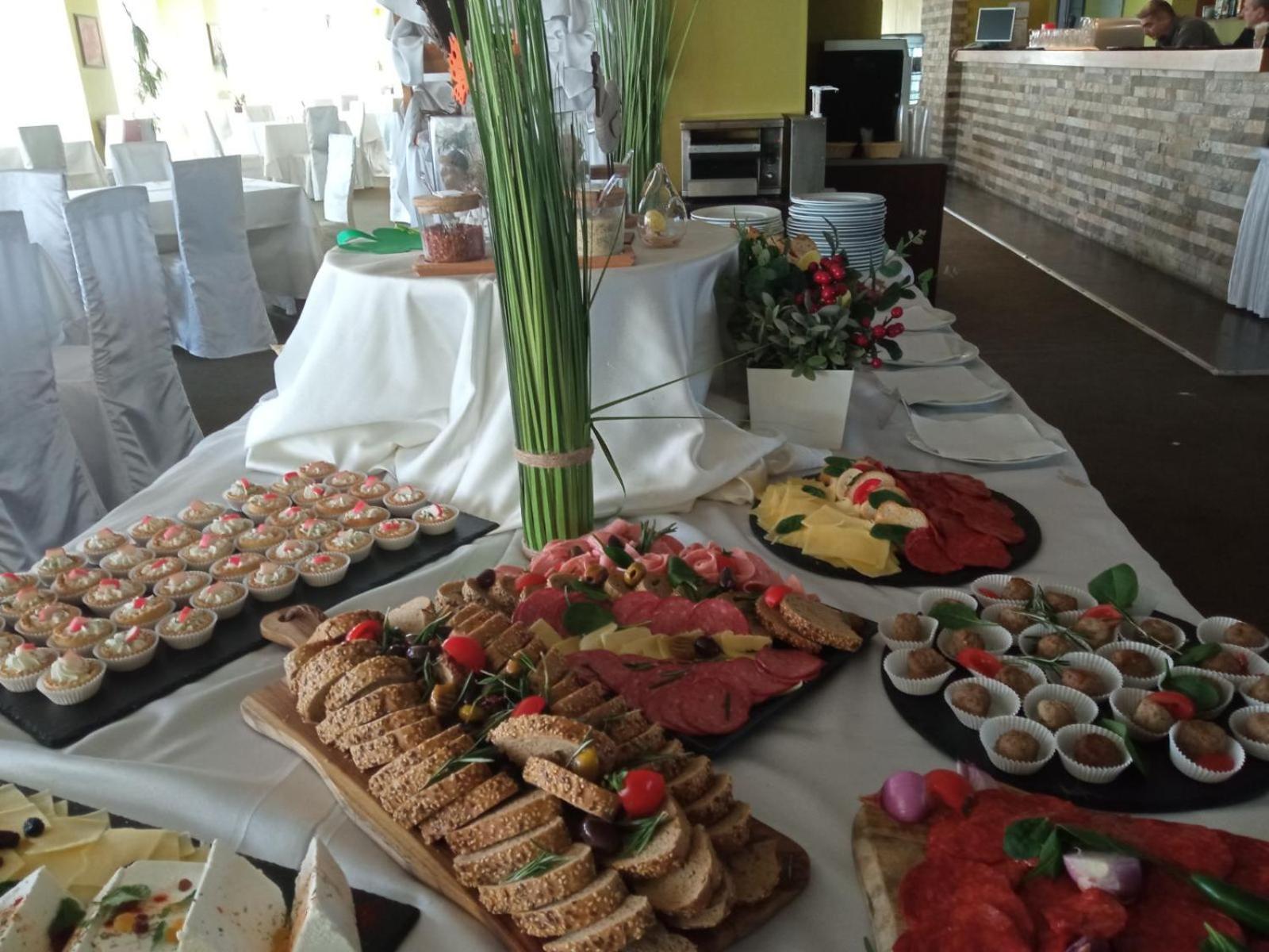 Snezhanka Hotel Pamporovo Ngoại thất bức ảnh