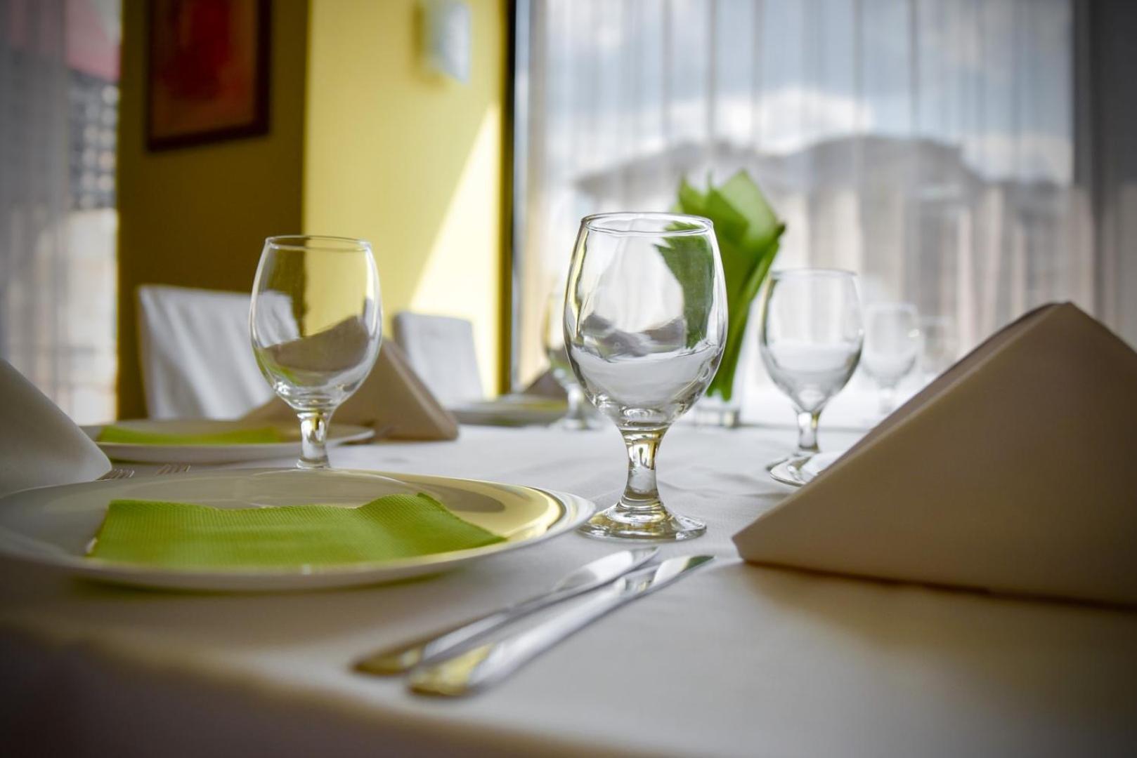 Snezhanka Hotel Pamporovo Ngoại thất bức ảnh